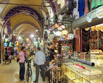 D03_TurkishBazar1 Getting ready to shop in Istanbul's Grand Bazar